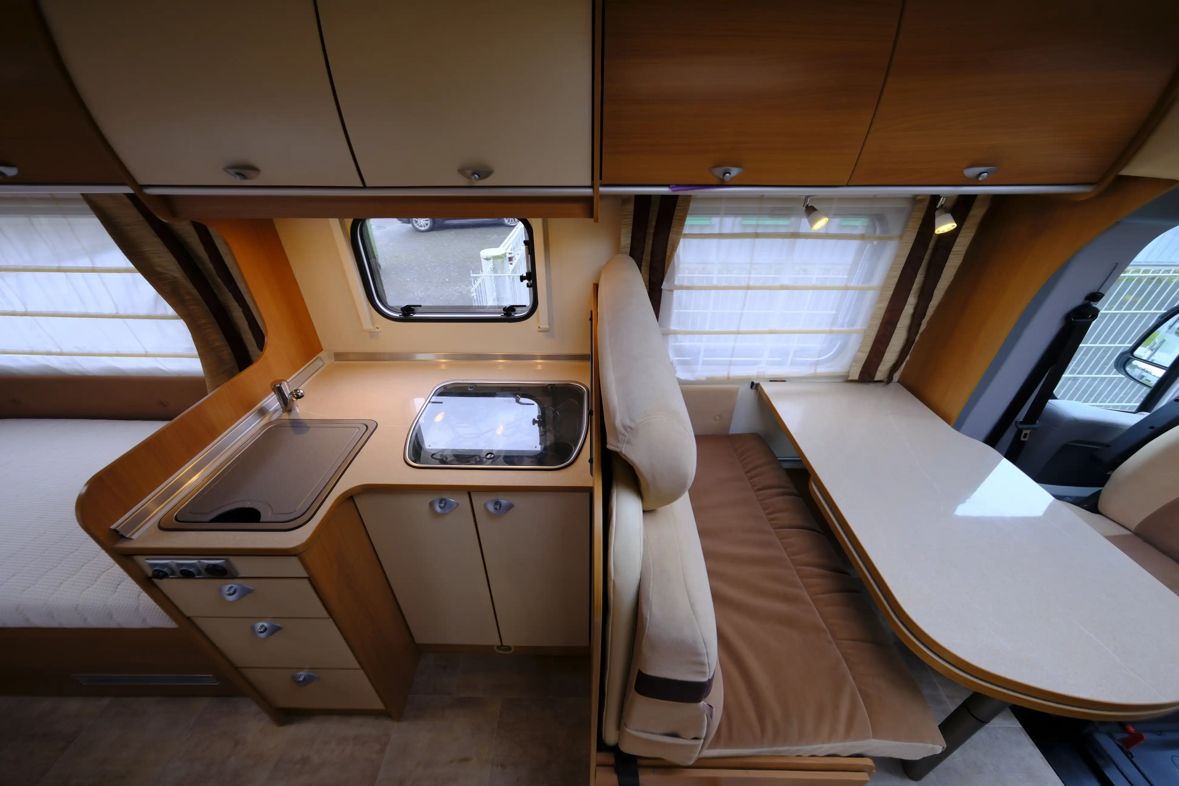BUERSTNER Nexxo T 720
